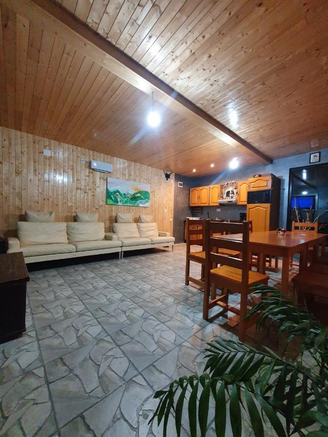 Hanul Doftana Trăisteni Exterior foto